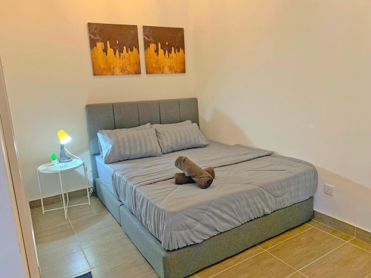 Netflix Two Bedroom Troika Kota Bharu Homestay 182 المظهر الخارجي الصورة