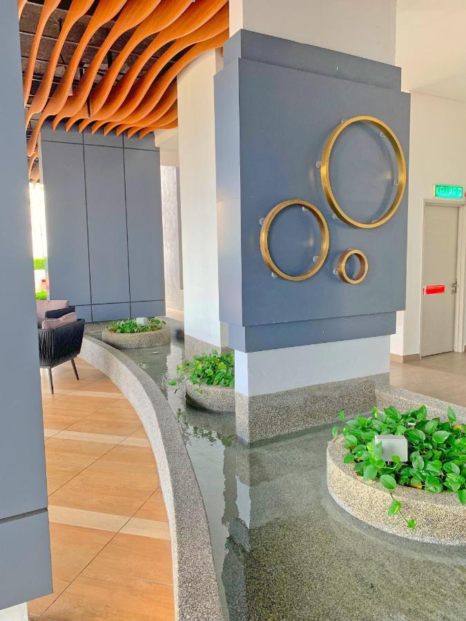 Netflix Two Bedroom Troika Kota Bharu Homestay 182 المظهر الخارجي الصورة