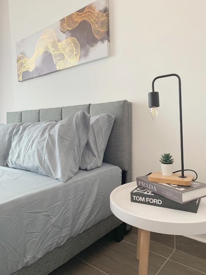 Netflix Two Bedroom Troika Kota Bharu Homestay 182 المظهر الخارجي الصورة