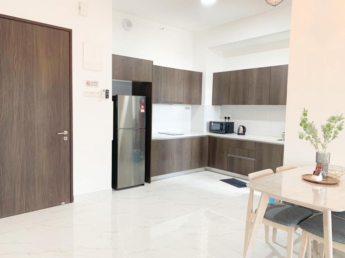 Netflix Two Bedroom Troika Kota Bharu Homestay 182 المظهر الخارجي الصورة