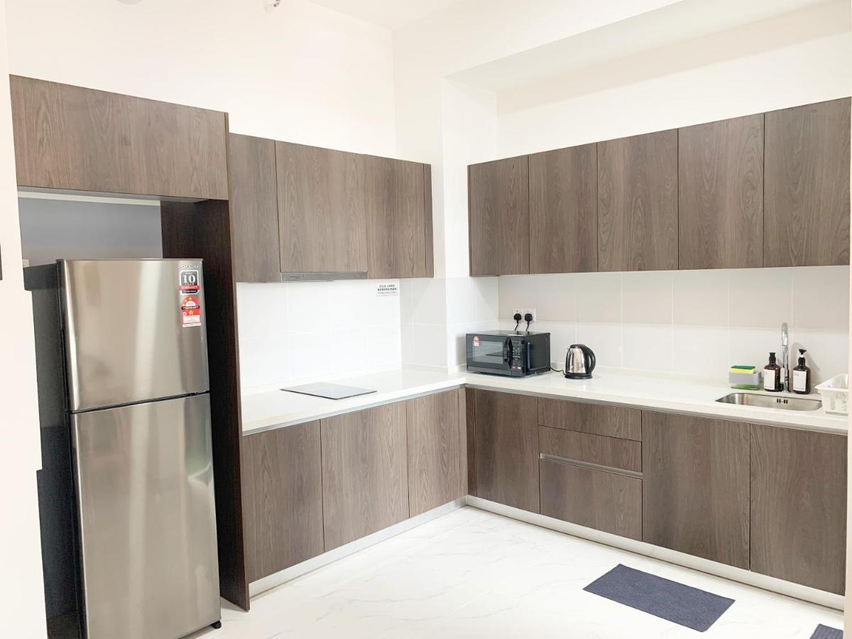 Netflix Two Bedroom Troika Kota Bharu Homestay 182 المظهر الخارجي الصورة