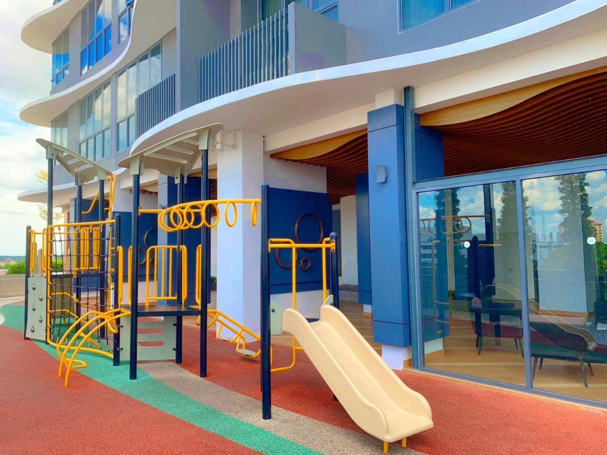 Netflix Two Bedroom Troika Kota Bharu Homestay 182 المظهر الخارجي الصورة